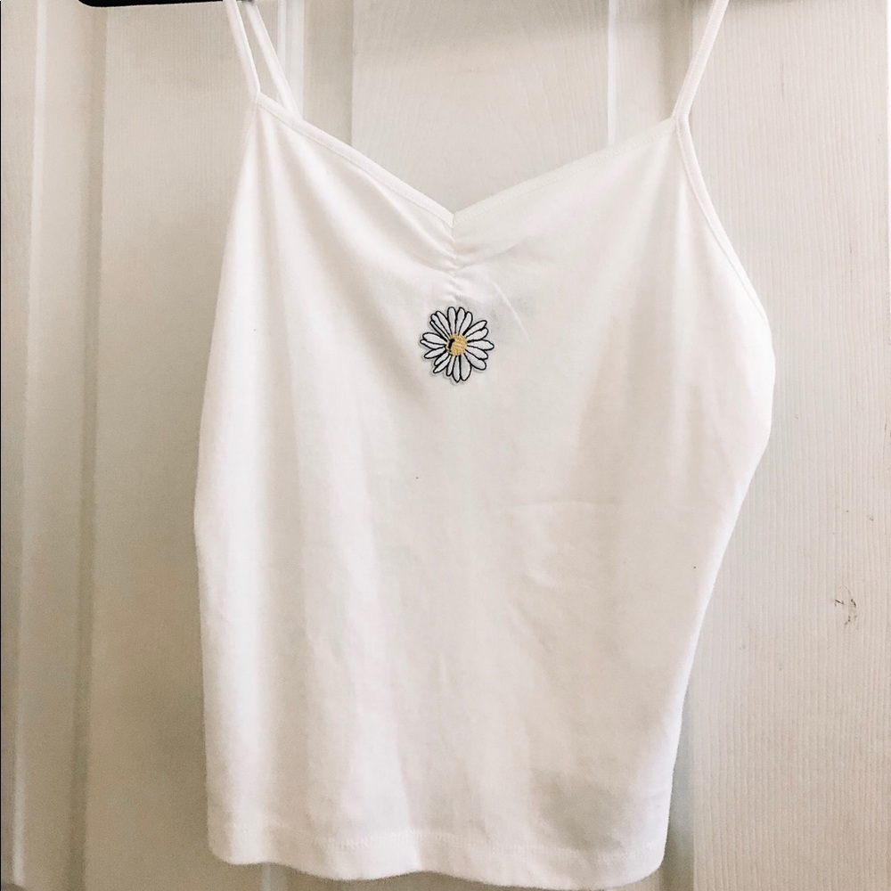 cute simple crop statement cami!